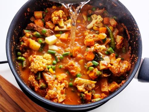 Homestyle Vegetable Curry